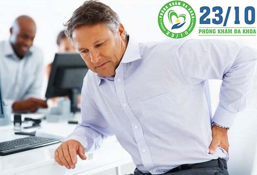 Bệnh nhân có cảm giác đau khi bị sỏi tuyến tiền liệt