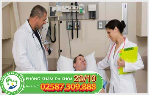 hỗ trợ điều trị chứng tiểu ra máu tại Nha Trang