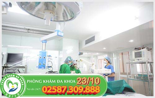 Phòng khám được trang bị đầy đủ trang thiết bị y tế hiện đại, chất lượng cao Phòng khám được trang bị đầy đủ trang thiết bị y tế hiện đại, chất lượng cao