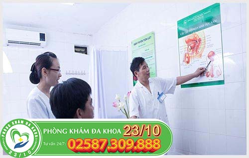 Thăm khám để tìm ra cách hỗ trợ điều trị dương vật chảy mủ